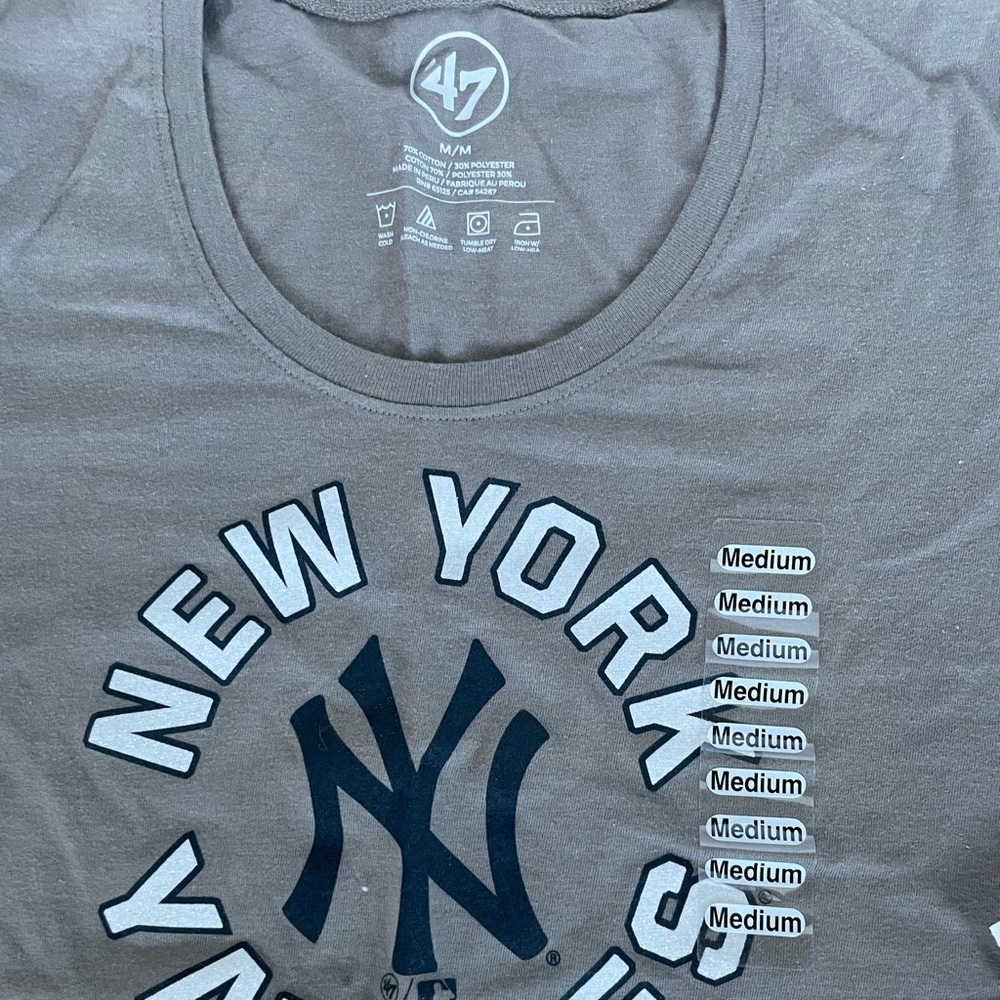 47s New York Yankees Tee Shirt